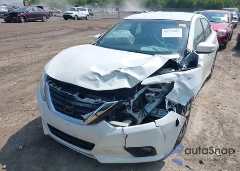 2017 Nissan Altima 2.5/S/Sv/Sl/Sr from USA, damaged, VIN 1N4AL3AP2HC172233